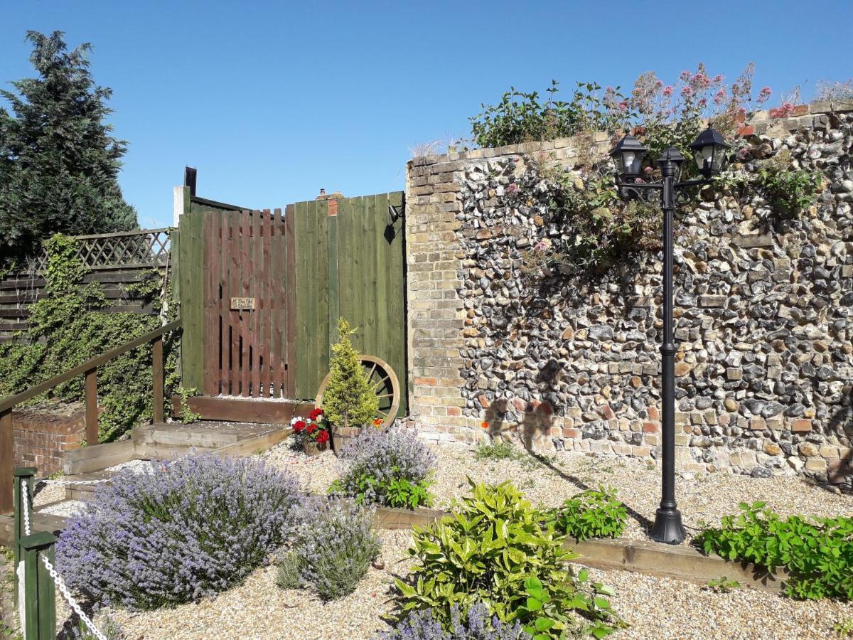 Long Melford Accommodation, Old Stables Exterior foto